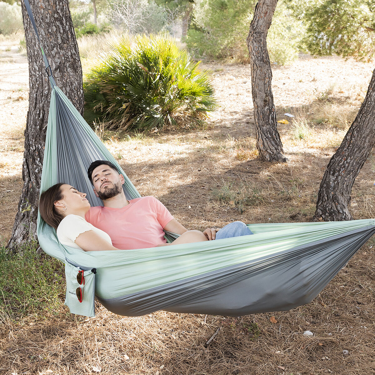 InnovaGoods Doppel-Hängematte für Camping – Entspannung in der Natur!